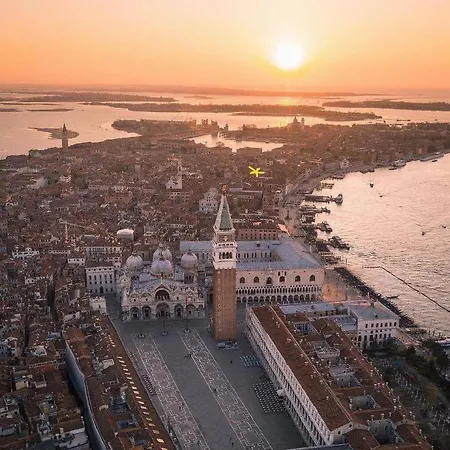 Dream On The River *