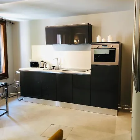 Dom wakacyjny Dream On The River Wenecja